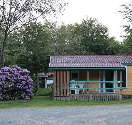Camping Les Myrtilles 클레르몽페랑